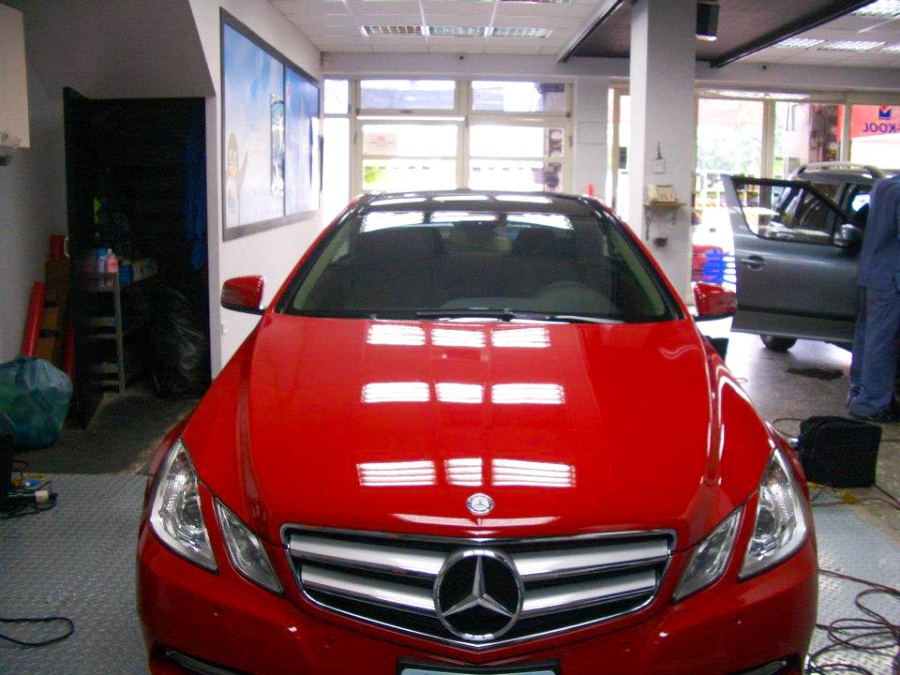 賓士BENZ