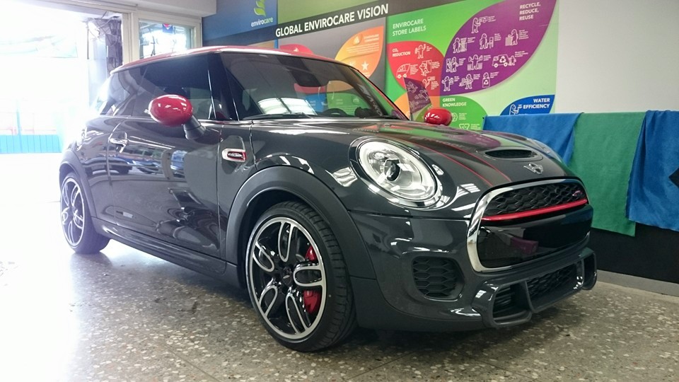 【文心店】Mini JOHN COOPER WORKS全車張貼v-kool v30完工照