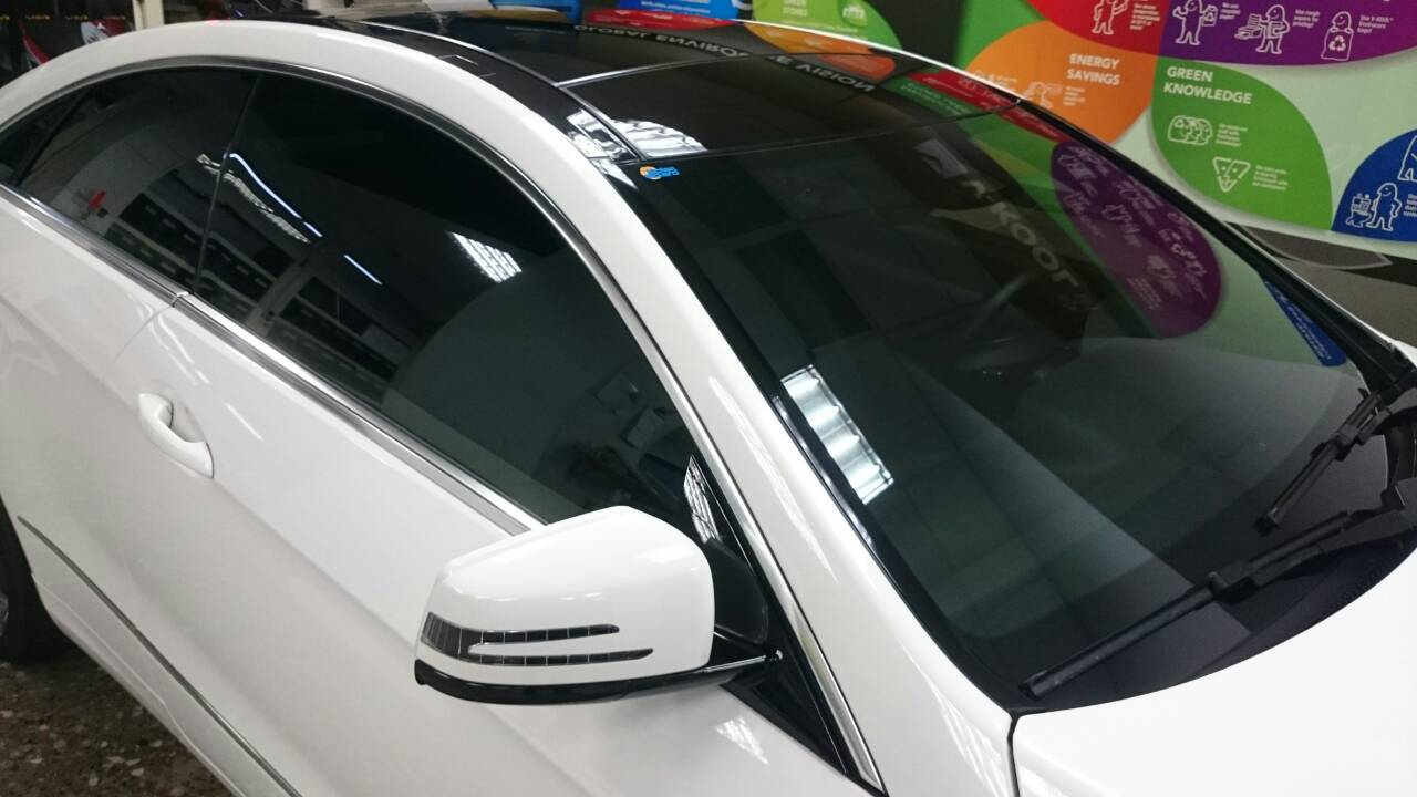 【文心店】BENZ E COUPE 前檔LX70 車身LX40 天窗LX40