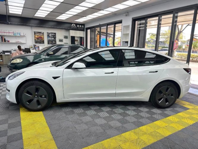 【潭子店】TESLA MODEL Y隔熱紙開箱，FSK冰鑽 F45+F30