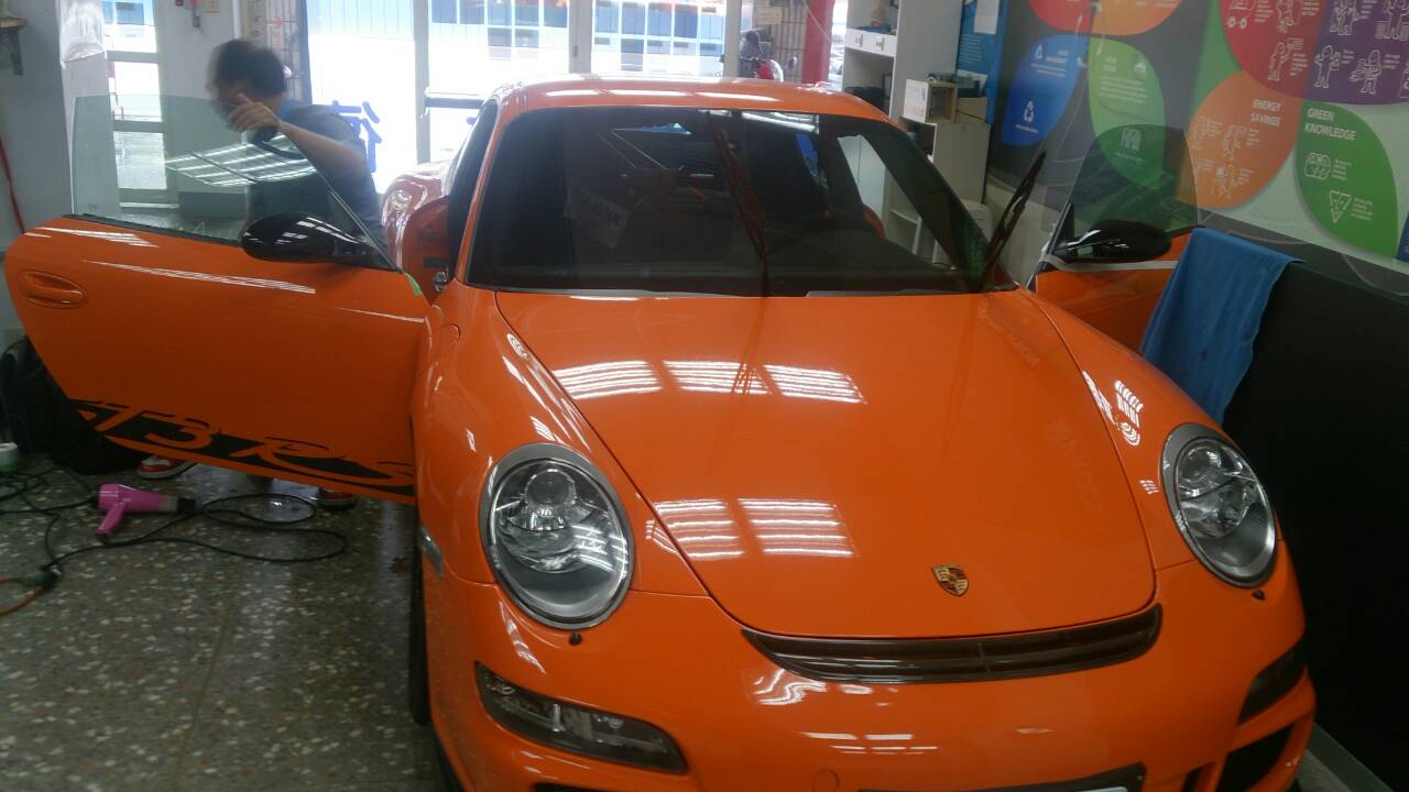 【文心店】PORSCHE GT3 RS V-KOOL 前檔V70 車身V70